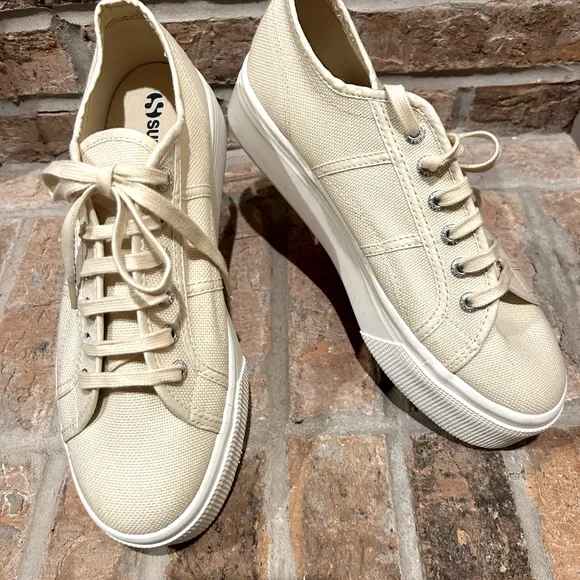Cream/Beige Superga Platform Sneakers - Size 10 - Picture 2 of 5